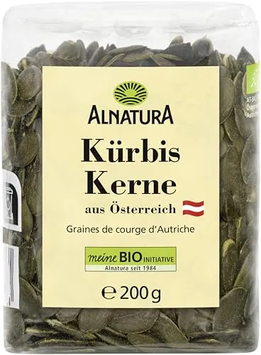 Alnatura Bio Kürbiskerne 200 g - Kürbiskerne aus kontrolliert biologischer Landwirtschaft, reich an Nährstoffen und ideal für gesunde Snacks oder zum Verfeinern von Gerichten.