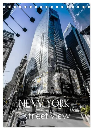 Monika Schöb YOUR pageMaker | NEW YORK - Street View Tischkalender 2026 - Kalender mit einzigartigen Ansichten aus den Straßen New Yorks, perfekt für Reisefans und Stadtliebhaber. 14 Seiten voller inspirierender Bilder.