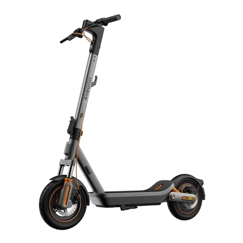 Xiaomi E-Scooter Electric Scooter 6 Max DE – 20 km/h - Der Xiaomi E-Scooter 6 Max bietet mit einer Reichweite von bis zu 70 km und einem leistungsstarken Motor von 450 W eine ideale Mobilitätslösung für den urbanen Raum. Robust und komfortabel für den täglichen Einsatz.