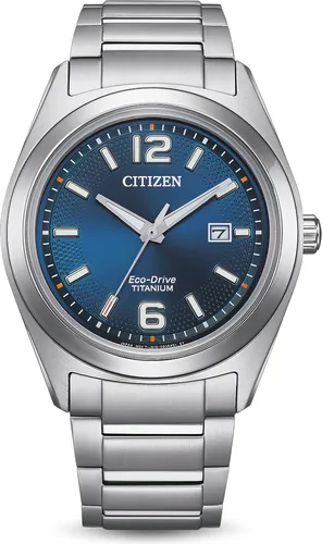 CITIZEN Herren Analog Quarz Uhr AW1641-81L - Armbanduhren für Herren, sportliche Super Titanium Uhr, kratzfest und antiallergisch, mit Eco-Drive Antrieb – kein Batteriewechsel nötig!