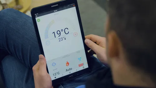 Justus smartCon WiFi-Modul für Pelletöfen