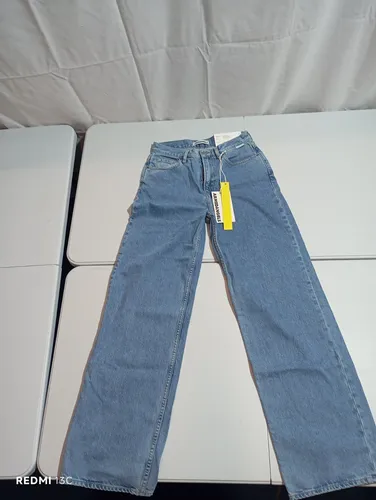 ARMEDANGELS Enijaa Relaxed Fit Jeans Damen - Jeans in trendiger Weitpassform aus elastischem Denim für außergewöhnlichen Tragekomfort, ideal kombinierbar mit schlichten T-Shirts.