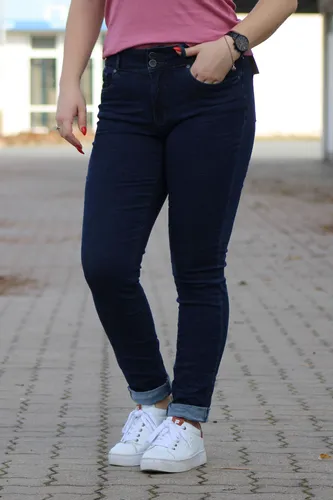 Buena Vista Damen Jeans Tummyless Stretch Denim raw blue - Damen Jeans in Slim Fit mit elastischem Bund für optimalen Tragekomfort, ideal für jede Jahreszeit, Pflegeleicht und im angesagten Five-Pocket-Style.