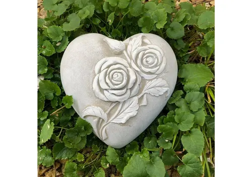 Radami Gartenfigur Grabherz Rosen