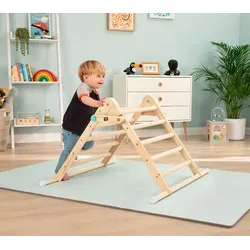 TP Toys Active Tots Holz Kletterdreieck | Stabil & Sicher - Schaukeln - TP Toys Kletterdreieck aus FSC®-zertifiziertem Kiefernholz, fördert die Motorik und Selbstbewusstsein von Kindern ab 12 Monaten. Kombinierbar mit anderen TP Toys Produkten für grenzenlosen Spielspaß!