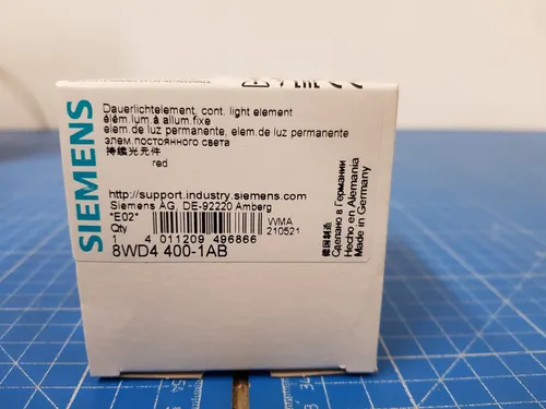 Siemens Dauerlichtelement 8WD4400-1AB - BA15d 230V AC/DC - Sonstiges Automations Equipment mit langlebiger LED-Technologie für zuverlässige Sichtbarkeit in industriellen Anwendungen.