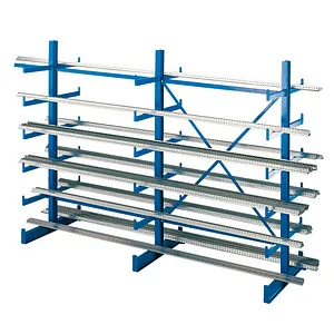 Kragarmregal K1000 - Zweiseitiges Schwerlastregal mit 3600kg Tragkraft - Werkstatteinrichtung mit zweiseitigem Kragarmregal K1000. Ideal für schwere Lasten bis 3600kg. Robuste Stahlkonstruktion in RAL 5010 blau, montagefreundlich zerlegt geliefert.