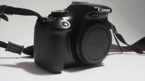 📷💥Canon EOS 1100D / EOS Rebel T3 12.2MP Digitalkamera nur Body💥📷