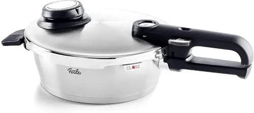 Fissler Vitavit Premium Schnell-Bratpfanne 1,8 L, Ø 18 cm - Pfanne aus hochwertigem Edelstahl mit 4 Garstufen für energiesparendes, vitaminreiches Garen. Ideal für alle Herdarten, inklusive Induktion, und sicher dank Abdampffunktion.