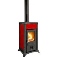 Kaminofen Nordica Extraflame Gemma bordeaux 6 kW - Eleganter Heizkomfort - Kaminofen, EEK: A+, mit 6 kW Leistung für effiziente Wärme und stilvolles Design in bordeaux.