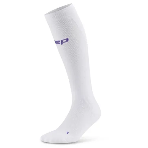 Cep Herren Core Run Ultralight Tall Socks - Weiß - Herrensocken mit ergonomischer Passform und atmungsaktiven Stoffen, ideal für Sport und Alltag. Perfekt für Laufen, Radfahren und Fitness, bietet hohen Komfort und Leistungssteigerung.