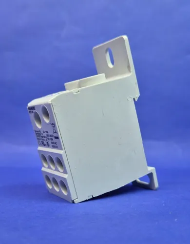 Produktbild Siemens 5ST2505 Verteilerblock 1-polig 125A 690V Hutschienenmontage NEU