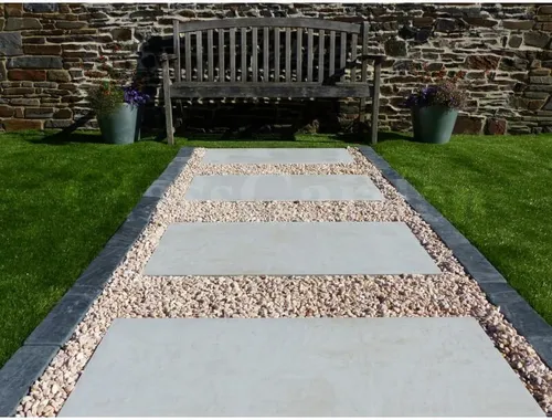 Trittplatte Elfenbeinfarbe in beige von ClassGarden