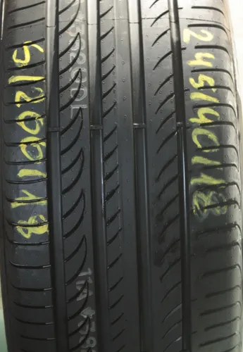 Pirelli Powergy XL 245/40YR18 - Neu - Autoreifen mit optimaler Leistung und Sicherheit, ideal für sportliche Fahrzeuge und hohe Geschwindigkeiten.