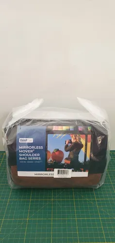 Think Tank Photo Mirrorless Mover 20 V2 Kamera-Umhängetasche Campfire Orange