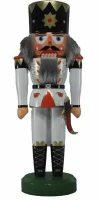 Rudolphs Schatzkiste Nussknacker König – Weihnachtsdekoration - Weihnachtliche Nussknackerfiguren aus Erzgebirge, handgefertigt und ideal für die festliche Dekoration. Dieser Nussknacker mit Säbel knackt fast jede Nuss und bringt Tradition in Ihr Zuhause.