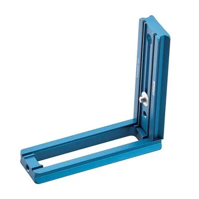 Novoflex Q=PLATE Vertikal - Winkelschiene für Schnellkupplung Q=BASE, ideal für kreative Fotografie und flexibles Arbeiten mit verschiedenen Perspektiven.