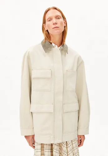 ARMEDANGELS - Damen Workwear Canvas Jacke - Freizeitjacke Gr XL in Weiß/Beige - Lässige Freizeitjacke für den Alltag in trendigem Weiß/Beige. Gr XL, ohne Kapuze, aus 100% Baumwolle für hohen Tragekomfort. Ideal für vielseitige Unternehmungen! Entdecke weitere ARMEDANGELS Artikel bei Bergfreunde.de!
