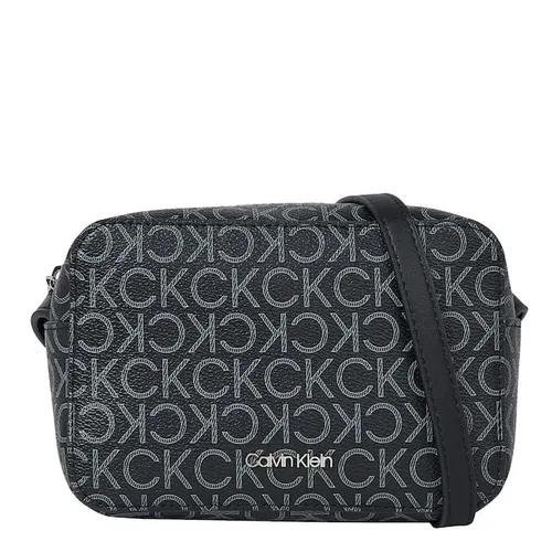Calvin Klein Umhängetasche Must Camera Bag schwarz - Umhängetasche mit Reißverschluss und verstellbarem Schulterriemen, ideal für stilvolle Ausflüge und sicheren Halt.
