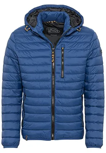 camel active Herren Stepp-Blouson mit Kapuze aus recyceltem Nylon - Funktionale Übergangsjacke von camel active mit Stehkragen und praktischer Kapuze. Wasserabweisend und winddicht, ideal für wechselhaftes Wetter. Pflegeleichtes Material sorgt für hohen Tragekomfort.