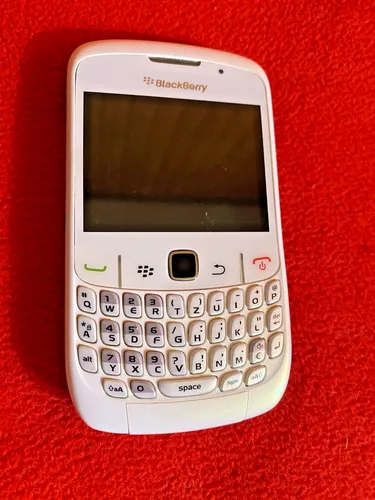 Blackberry Curve 8520 Handy ohne Simlock gebraucht Qwertz Tastatur