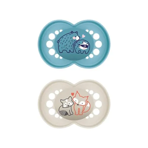 MAM Original Latexschnuller im 2er-Set, Schnuller aus nachhaltigen, bio-erneuerbaren Materialien, Baby Schnuller mit symmetrischem & kiefergerechtem Sauger, 6-16 Monate, Bär/Fuchs