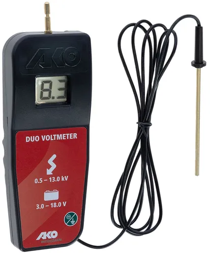 Kerbl AKO Digital-DUO-Voltmeter Zaunprüfer - Messgeräte für präzise Kontrolle, bietet digitale Anzeige und einfache Handhabung zur Überprüfung von Weidezaunspannung.