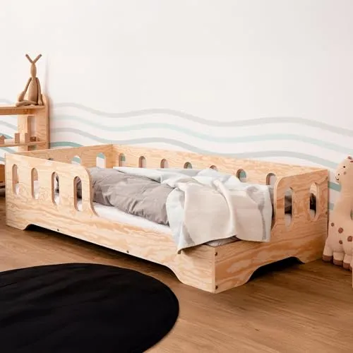 smartwood Kinderbett 80x160 Montessori Bett mit Rausfallschutz & Lattenrost - Kiefernsperrholz mit FSC-Zertifikat - für Jungen und Mädchen - Einfache Montage - TILA 1P