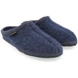 Haflinger Alaska Pantoffel - Hausschuhe aus hochwertigem Wollwalkstoff, atmungsaktiv und temperaturausgleichend, ideal für warme Füße an kalten Tagen.