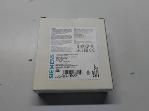 Siemens 3UG4501-1AW30 Überwachungsrelais - Zuverlässiger Überlastschutz - Überlastschutzrelais für sichere Anlagenüberwachung, neu und in Originalverpackung, ideal für industrielle Anwendungen.
