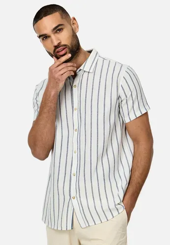 Indicode Kurzarmhemd Herren INLingo in Weiß, Größe XL - Stylisches Kurzarmhemd aus einer hochwertigen Baumwolle-Viskose-Mischung, atmungsaktiv und ideal für warme Tage. Perfekt für entspannte Freizeitlooks und komfortabel im Alltag.