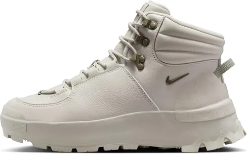 Produktbild Nike City Classic Premium Wasserdichter Damenschuh, Lt Orewood Brn/Neutral Olive-Light Bone, FZ8629-100, 40.5 EU (9 US)