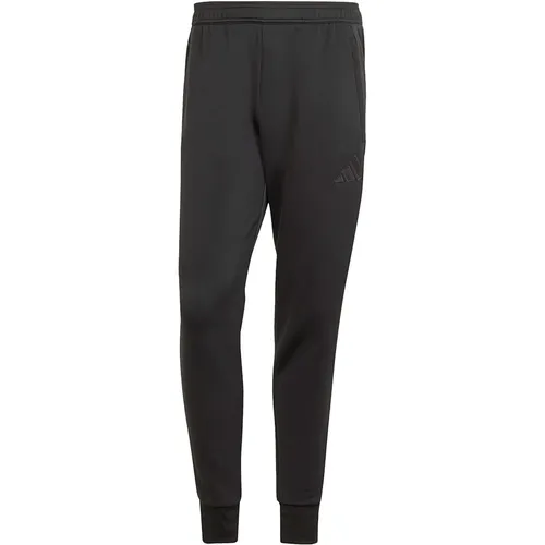 Adidas Tiro 25 Freizeithose von adidas