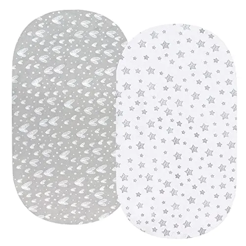 Spannbettlaken aus 100 % Jersey-Strick-Baumwolle (67 x 30 cm) für Babykörbchen, atmungsaktiv und himmlisch weich, graue Herzen und weiße Sterne bedruckt, für Baby
