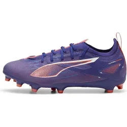 PUMA Ultra 5 PRO FG/AG Jr Fußballschuh - Leichter Fußballschuh für Kinder mit PWRTAPE Stützrahmen für zusätzlichen Halt und FastTrax Stollen für optimale Traktion auf Rasen und Kunstrasen.