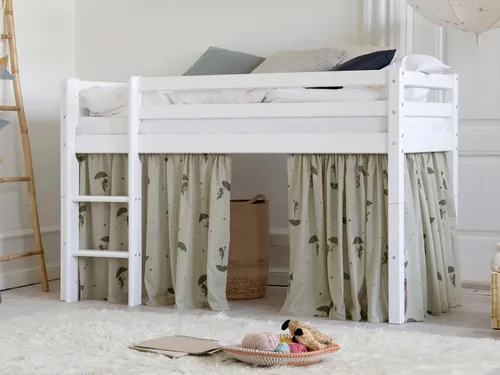 Hoppekids Spielbett ECO Dream, Massivholz, wahlweise in 2 Größen und 4 Farben - Kinderzimmermöbel mit umbaubarem Halbhochbett, inklusive Matratze und Vorhang, ideal für kreative Schlaflösungen und Platzersparnis