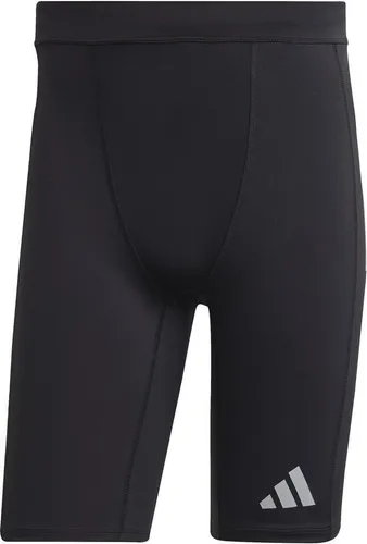adidas Sportswear 3/4-Leggings OTR HALF TIGHT BLACK - Leggings für Herren, perfekt für dein Workout mit AEROREADY Technologie für Trockenheit und 50% recyceltem Parley Ocean Plastic für Umweltschutz.
