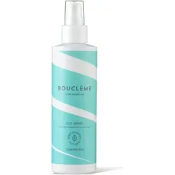 Bouclème Root Refresh 200 ml Trockenshampoo - Shampoos - Erfrischender Nebel zur Beruhigung der Kopfhaut, ideal für Locken und empfindliche Haut, angereichert mit Aloe-Vera und Neroli für optimale Feuchtigkeit.