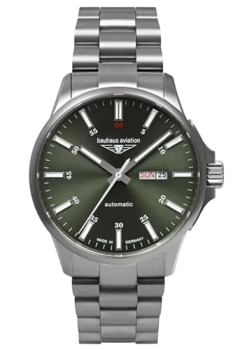 Bauhaus Modell: 2866M-4 Herrenuhr - Silber/Grün - Elegante Herrenuhr aus massivem Titan mit grünem Sunray-Ziffernblatt und kratzfestem Saphirglas, wasserdicht bis 10 bar - ideal für stilbewusste Männer.