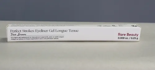 Produktbild RARE BEAUTY Perfect Strokes Longwear Gel Eyeliner Anspitzer 0,25g true brown V3-