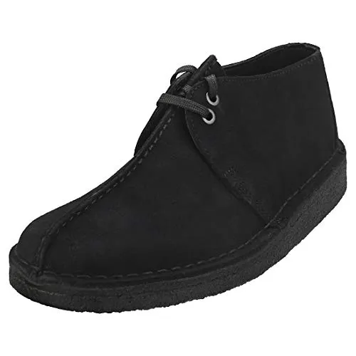 Clarks Herren Desert Trek Wildlederschuhe in Schwarz, Größe 42 - Wanderschuhe mit butterweichem Veloursleder und einer umweltfreundlichen Kreppsohle aus recyceltem Naturkautschuk, ideal für vielseitige Stylings und optimalen Komfort.
