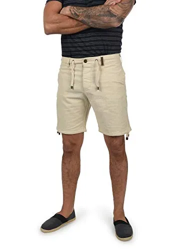 Indicode IDMoses Herren Leinenshorts - Kurze Bermuda mit Kordel, Größe:S, Farbe:Fog (004) - Stylische Herren Leinenshorts in Regular Fit, ideal für den Sommer. Mit Tunnelzug und praktischen Taschen für Komfort und Stil. Perfekt kombinierbar für Freizeit und Strand!