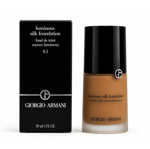 Giorgio Armani Luminous Silk Foundation 8,5 - 30ml - Hochwertige Foundation für ein strahlendes Finish. Ideal für einen makellosen Teint und ein angenehmes Tragegefühl. Perfekt für jeden Anlass.