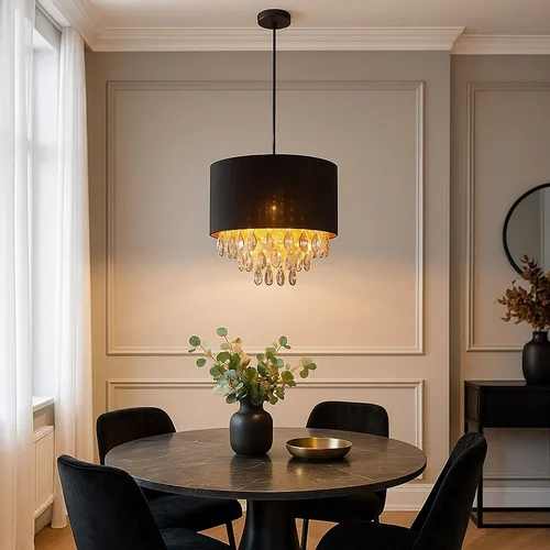 Luxuriöse Hängeleuchte schwarz gold mit Kristallen - Lampen – Bringen Sie Luxus in Ihr Zuhause mit dieser eleganten Hängeleuchte. Der schwarze Textilschirm und die funkelnden Kristalle setzen stilvolle Akzente und schaffen eine edle Atmosphäre.