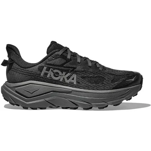 Hoka Damen Challenger 8 schwarz 40.6 - Hoka Challenger 8 – Vielseitiger Hybrid-Schuh für Straße und Trail. Mit atmungsaktivem Obermaterial und innovativer Zwischensohle für optimalen Komfort und Stabilität auf wechselnden Untergründen.