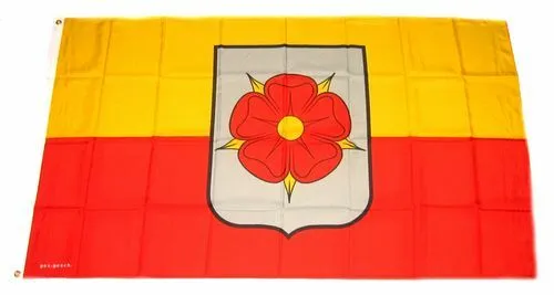 Flagge / Fahne Lippe Rose Detmold Hissflagge 90 x 150 cm in rot von FahnenMax®