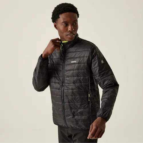 Regatta Wentwood IX 3-in-1 Funktionsjacke Herren, Nephrite-Grün, Größe: 5XL - Die Regatta Wentwood IX 3-in-1 Funktionsjacke für Herren bietet vielseitigen Schutz bei jedem Wetter. Mit wasserdichtem Isotex 15000-Gewebe und einer isolierenden Innenjacke ist sie der ideale Begleiter für Outdoor-Abenteuer.