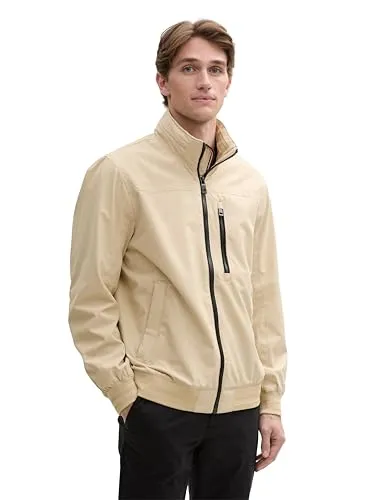 Tom Tailor Regular Fit Funktionsjacke in Beige, Größe XXL - Funktionsjacke aus wasserabweisendem Stretch-Material, ideal für wechselnde Wetterbedingungen. Bequemer Regular Fit und verstaubare Kapuze für optimalen Komfort.