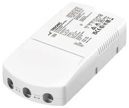 Tridonic LC 45W LED-Treiber 450-1050mA 54V - Effizienter LED-Treiber mit einer maximalen Leistung von 45 W. Ideal für den professionellen Einsatz in der Innenbeleuchtung, bietet hohe Effizienz und Zuverlässigkeit.