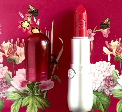 Essence Ultra Matte Lipstick 06 Unredsistible 3,8g